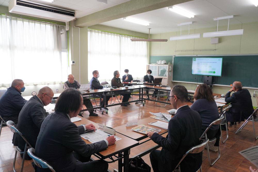 騎西小学校の出張説明の様子