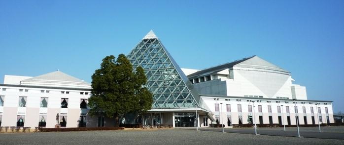 加須文化・学習センター全景写真