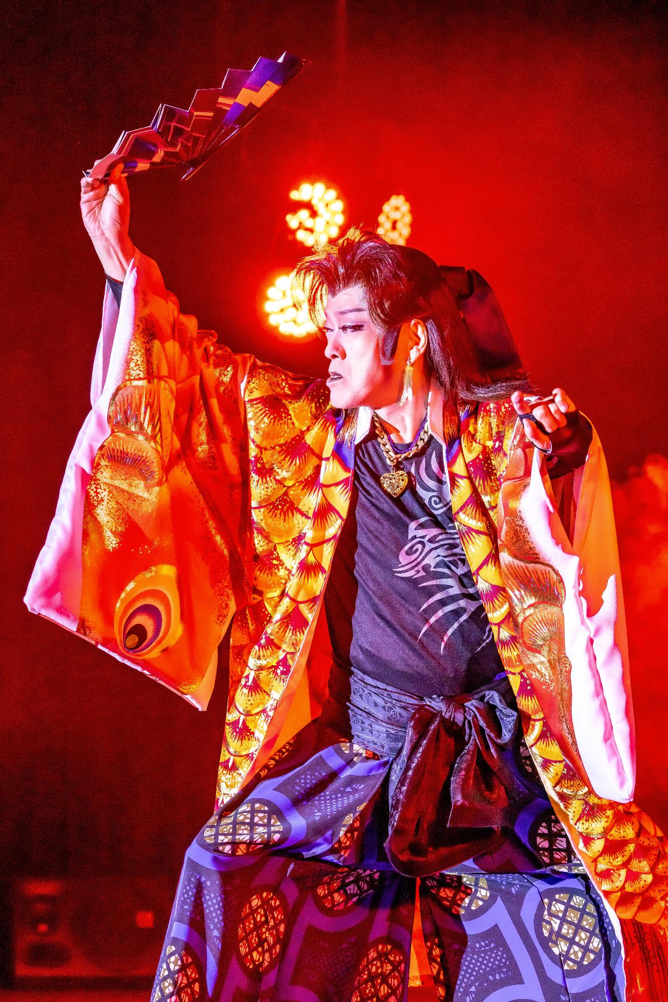 若葉劇団座長 若葉 愛