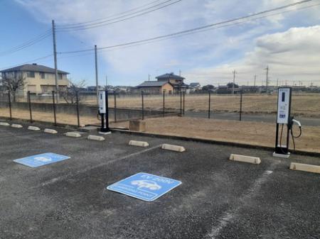 パストラルかぞ駐車場の普通充電器