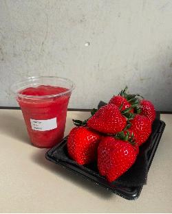 加須産完熟いちごスムージー