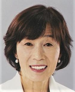 佐伯由恵議員写真