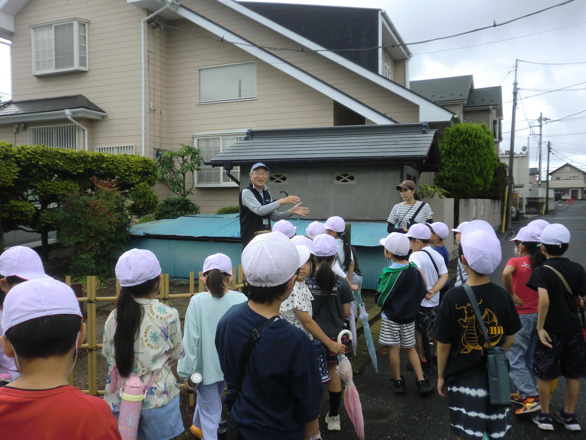 R8 町探検1