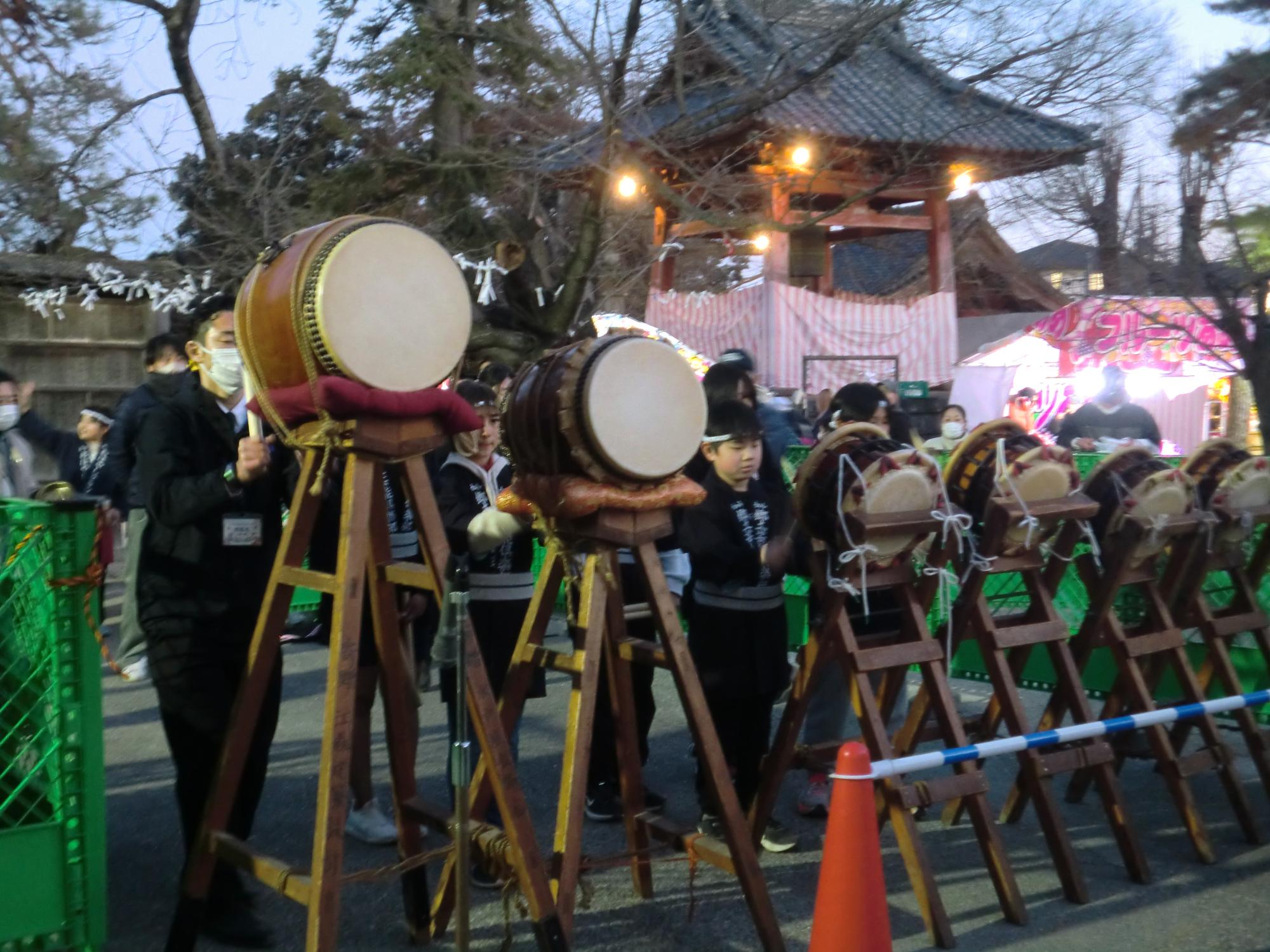 R8 不動尊節分会1