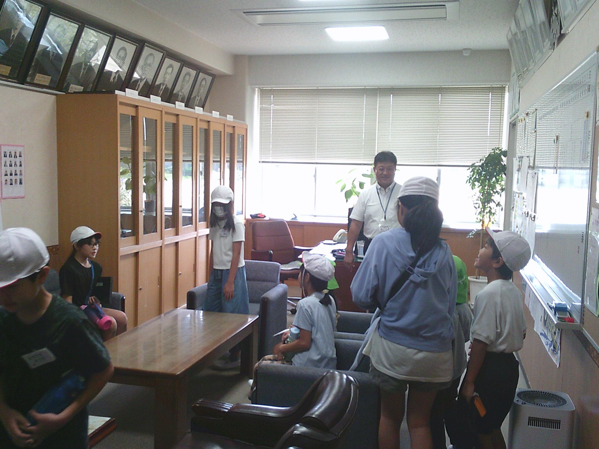 R7 保幼小交流会（学校探検2）