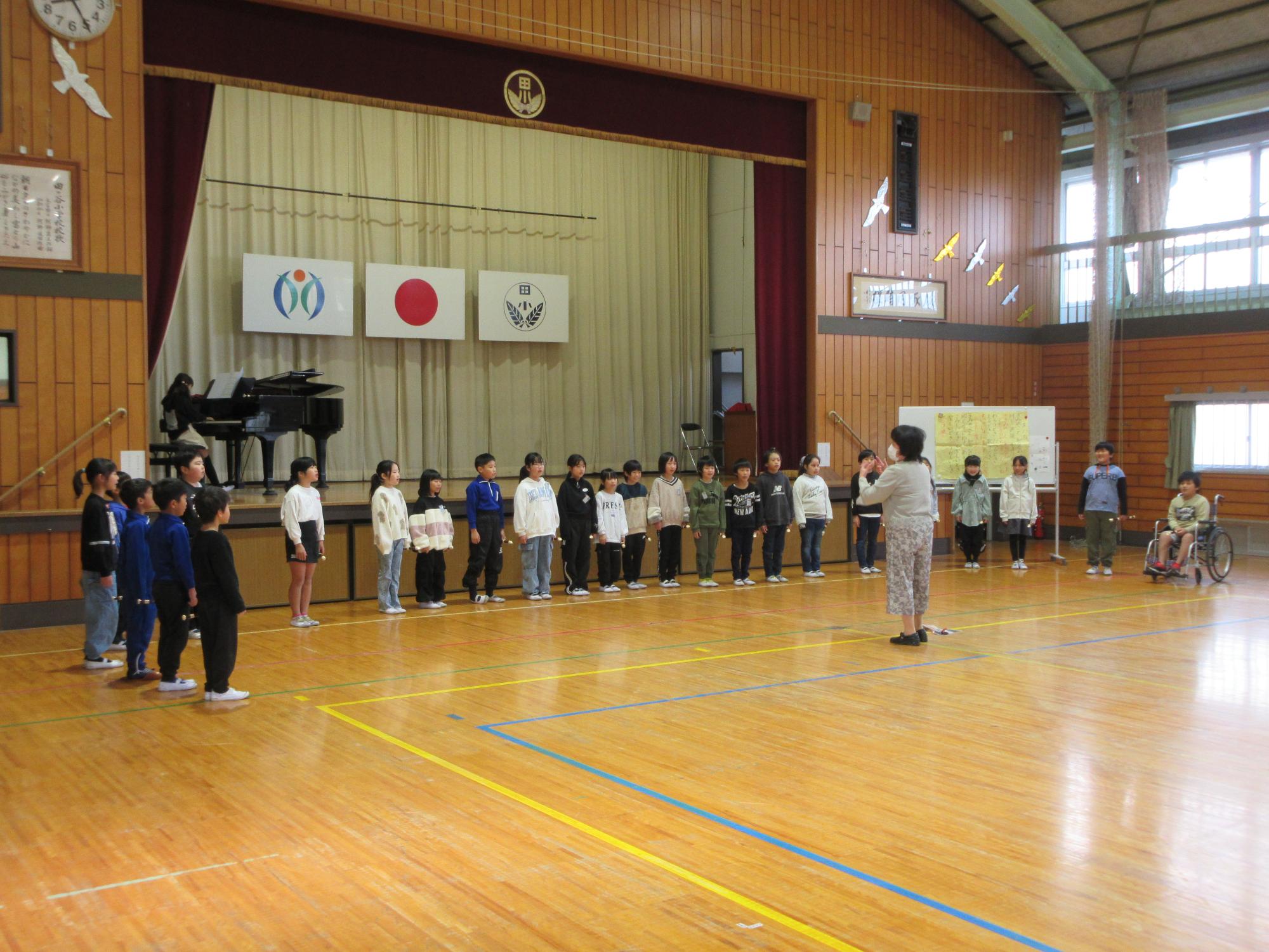 r6音楽朝会3年生2