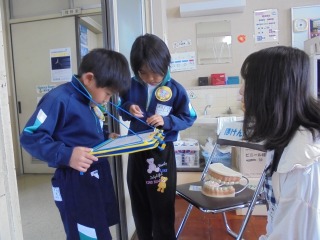 学校探検の様子3