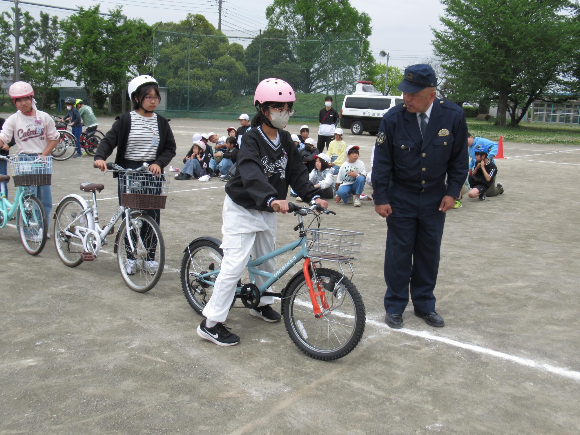 R7交通安全6
