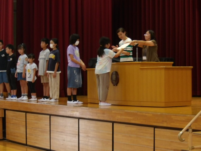 全校徒歩遠足 出発1