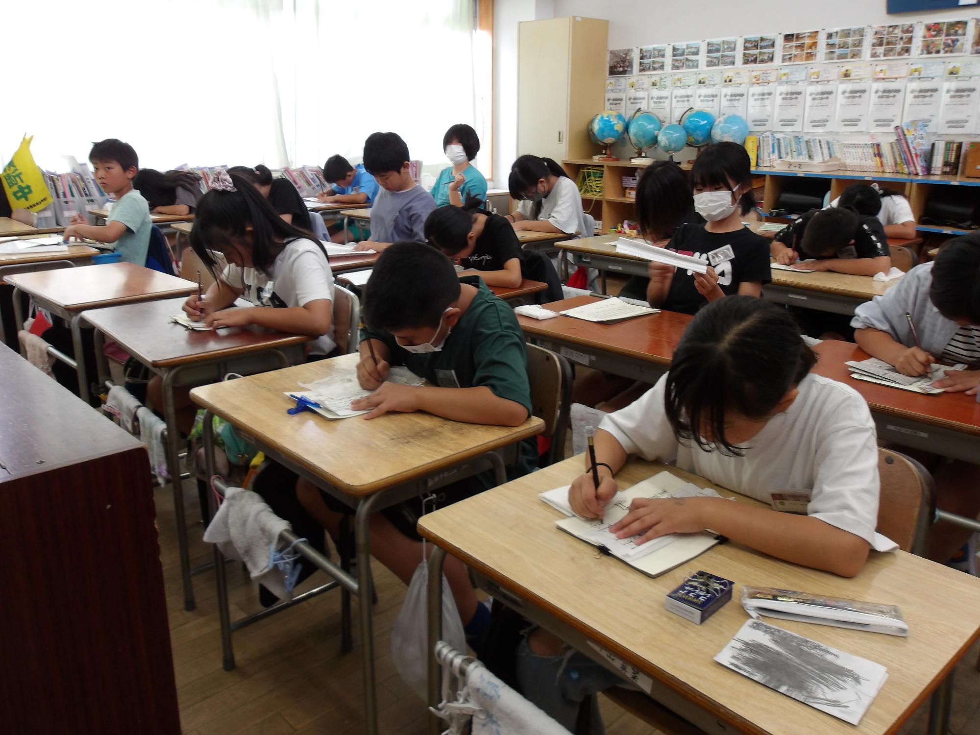 R6 校内硬筆競書会