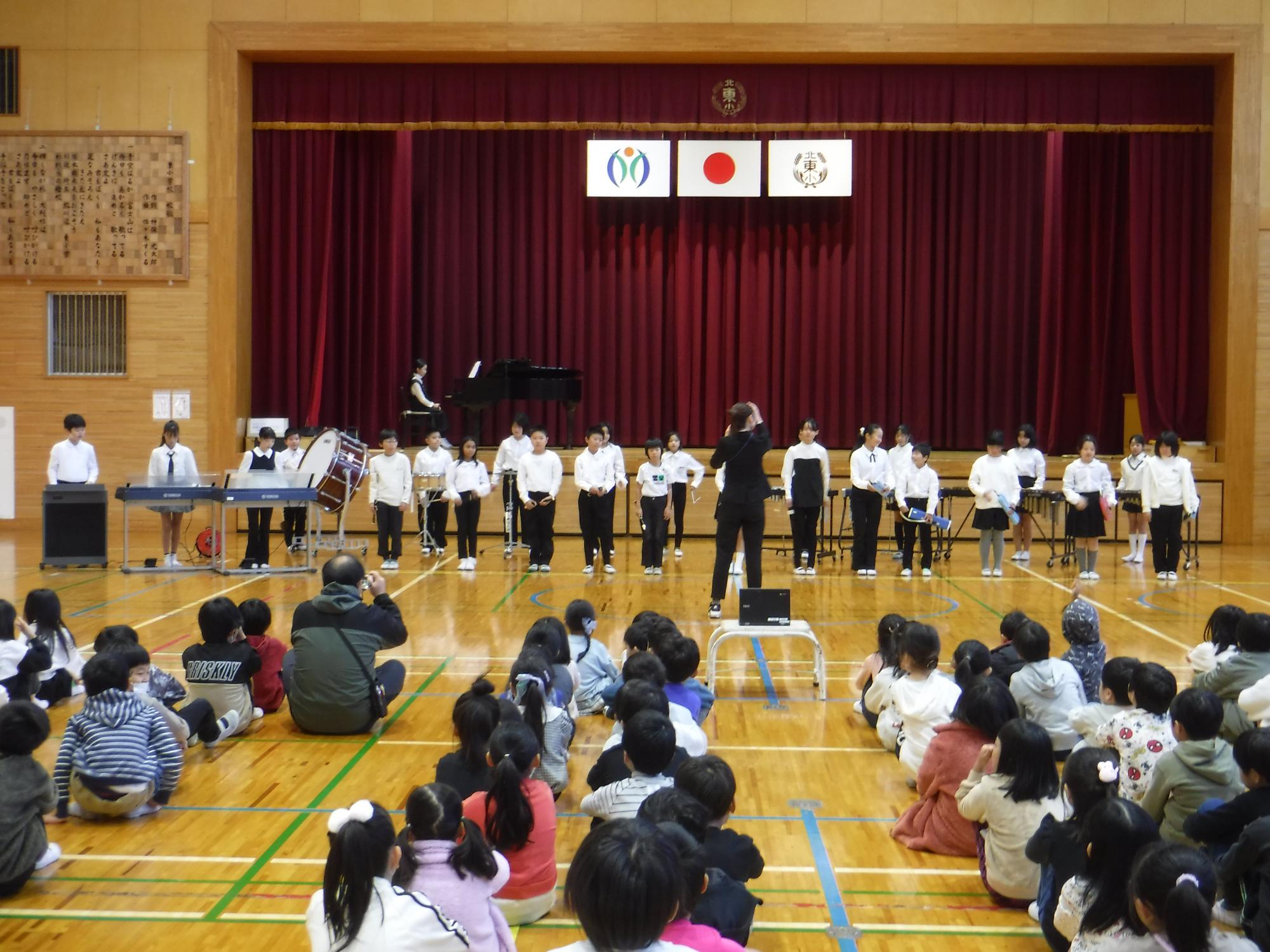 R6 音楽発表朝会1
