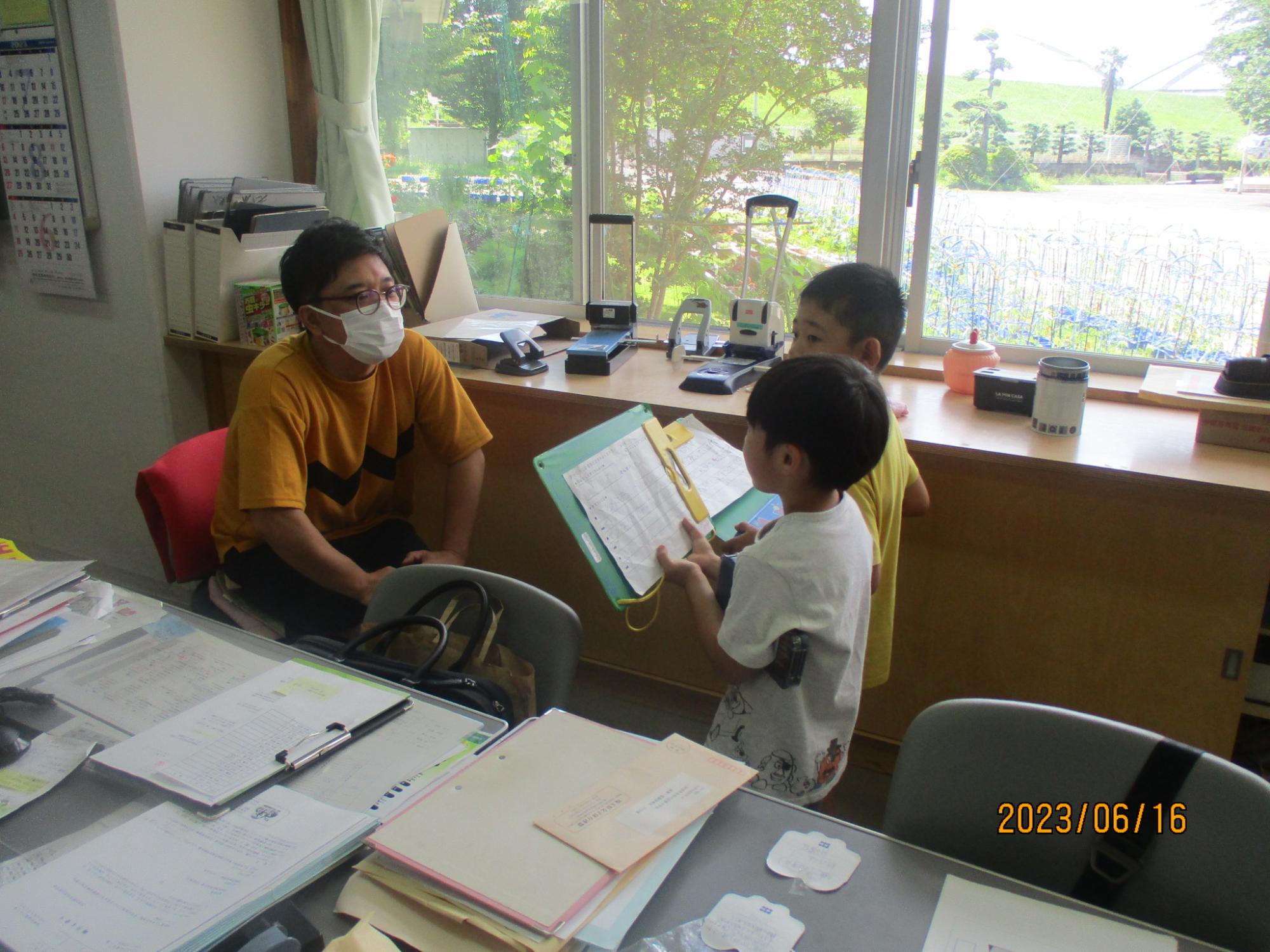 R5  インタビュー3